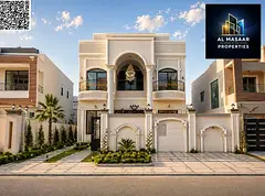 Villa overlooking two streets, two floors and a roof, classic design, price includes electricity and