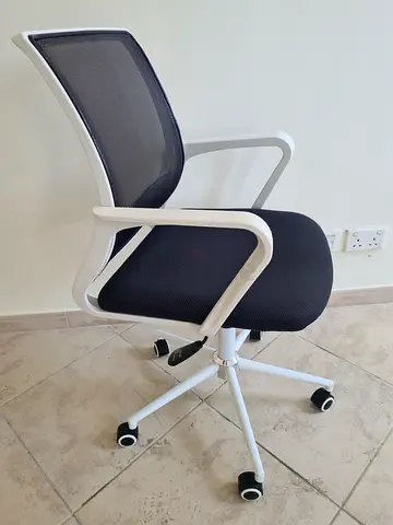 White Frame Black Mesh Office Chair - Good Condition