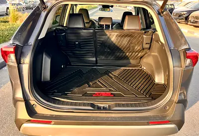 صورة 8 لـ 2021 Toyota RAV 4