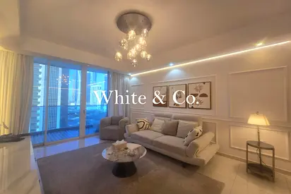 FULLY FURNISHED | BALCONY | VACANT