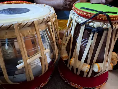 Pair of Brand new Tabla Drums with Carrying Rings and Leather bag- excellent Condition