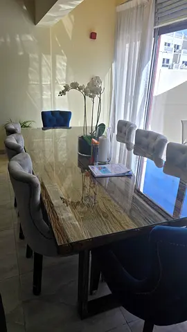 8 seater dining table