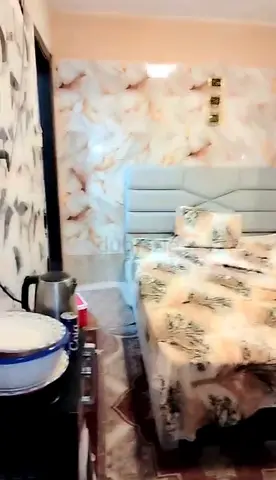 Attached Bath Furnish Room available for Executive Bachelor near Khajoor Park Muteena Burj al Nahar