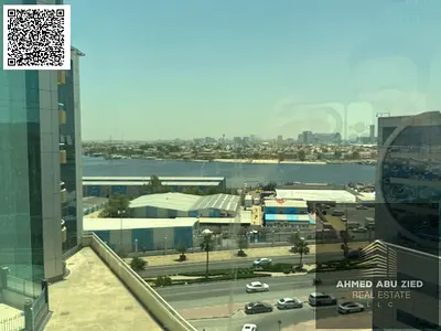غرفة وصالة باطلالة بحرية كاملة _ ماستر ومفروشة _ باركن مجاني مع جيم و مسبح و حديقة
