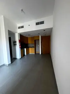 Elegant Apartment with Open View in Al Mamsha