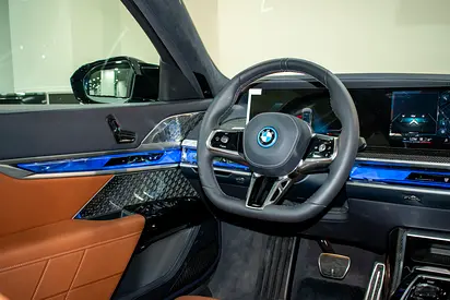 2026 BMW I7 — фото 9