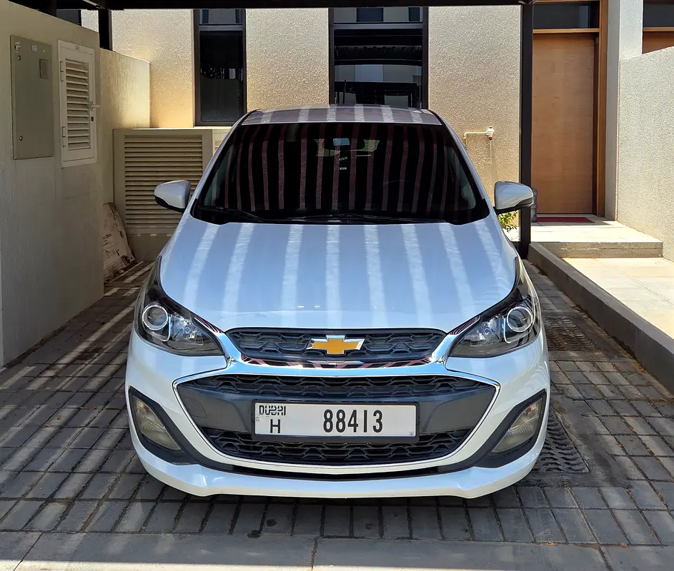 Chevrolet Spark 2020 — photo 1 of 10