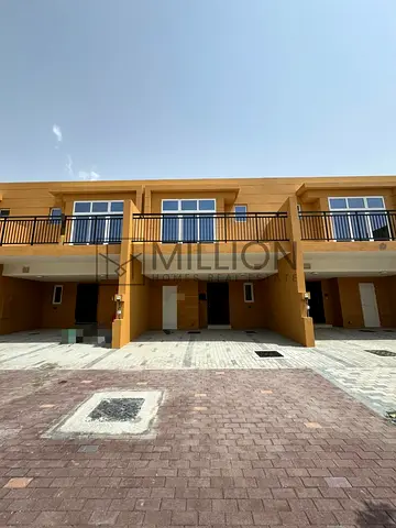 Spacious 3BR Townhouse | Extension Unit | Ready to Move