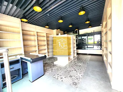 Full Fitted Shop!!New Building!! Good Visibility!!454 Sq.Ft!!Prime Location