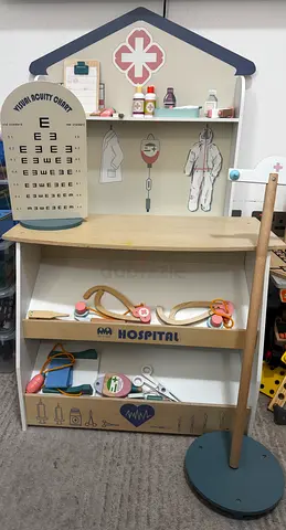 Wooden doctor set