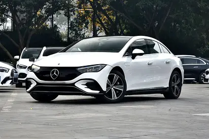 Mercedes-Benz EQE 500 4MATIC 2025 - Chinese Specs - GCC Stock