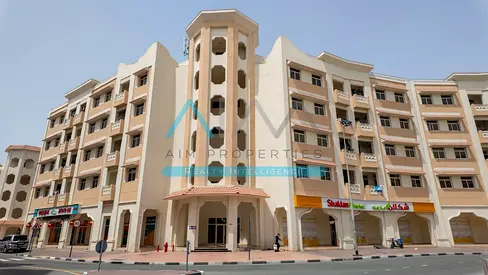 شقة بغرفتي نوم | المجموعة الصينية B-02 | إطلالات متعددة على الشرفة