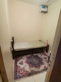 Available Solo Partition Room
