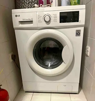 LG washing machine 8 kg same like a new condition