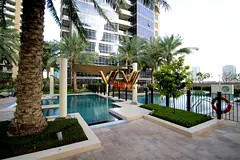 BRIGHT &amp; AIRY | DOWNTOWN LIVING | MODERN LAYOUT