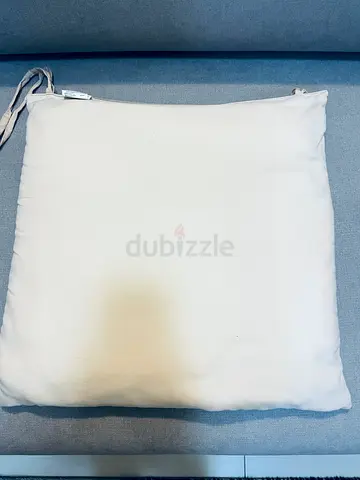 Plain White Seat Cushion / Throw Pillow - Good Condition