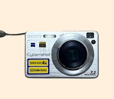 Sony Cyber-shot Digital Camera Y2K Style for Sale