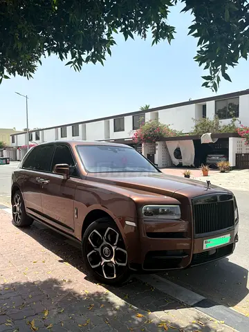 Rolls-Royce Cullinan Black Badge 2021 - American Specs