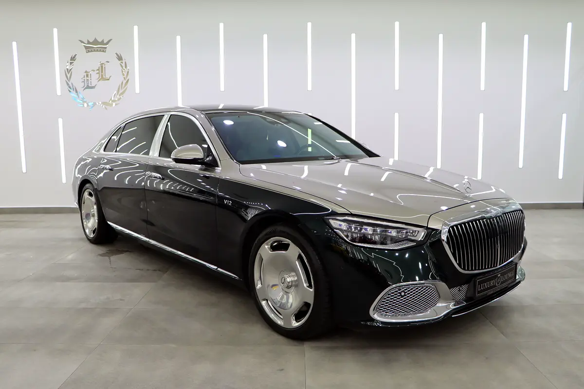 Mercedes-Maybach S-Class 2022 — photo 1 of 19