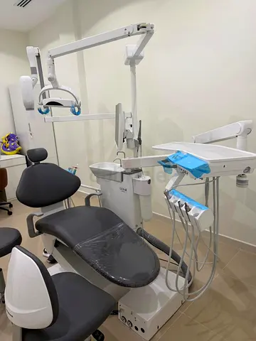 Belmont CLESTA E III Complete Dental Chair  Delivery Unit