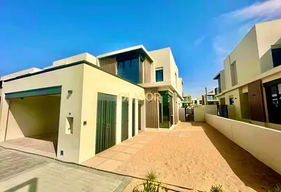 Brand New | Single Row | Corner Unit | Close to the Amenities | Community Expert