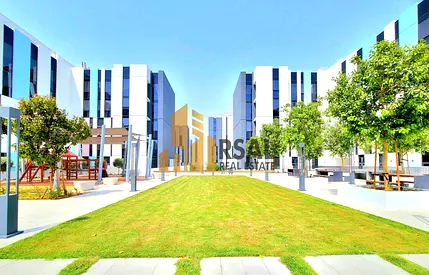 Furnished Studio | Amenities & Parking Free | 4 Cheques