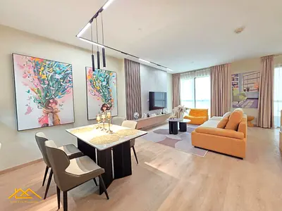 Fully Furnished Upgraded Studio | Modern Comfort | Short-Term Rental