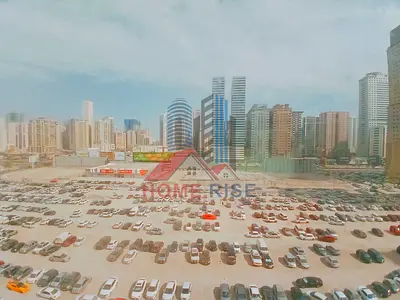 Free Gym Pool / 2BHK / Free Parking / Family-Friendly