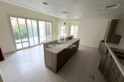 3BR Villa | Vacant | Ready To Move | Park View