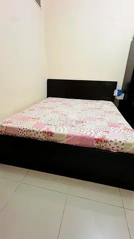 FREE: REFRIDGRATOR + MATRESS/ KING wooden bed frame with headboard - dark brown, good condition