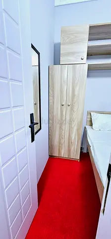 SUPER NEAT CLEAN SINGLE PARTITION READY TO MOVE IN DISCOVERY GARDEN 5MIN TO DG METRO...