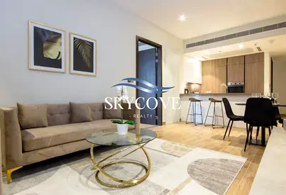 FULLY FURNISHED | PRIME HIGH FLOOR | VACANT