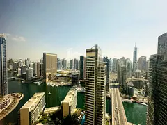 Luxurious Apartment | Beach Front | Furnished | Allow Holiday Home