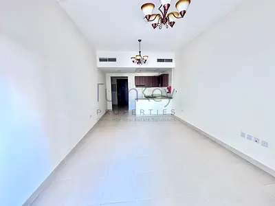 Chiller free | spacious layout | high floor