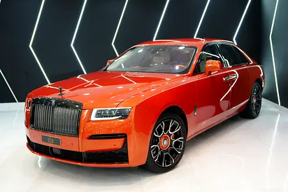 2023 Ghost Black Badge, Bespoke Audio, Starlight, Illuminated Grille, Dealer Warr + Serv!!