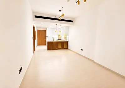 Spacious | High Floor | Amenities View | Vacant
