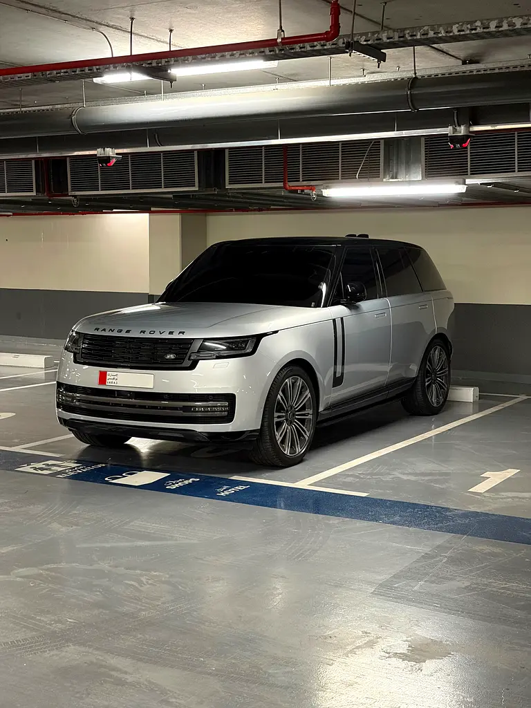 Land Rover Range Rover 2024 — photo 1 of 7