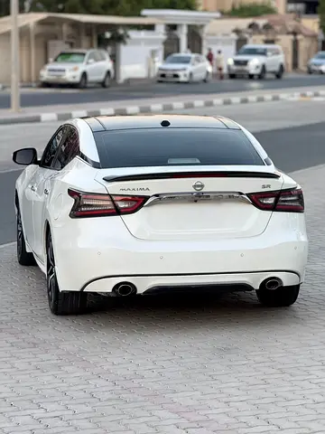 2022 Nissan MAXIMA 照片 3