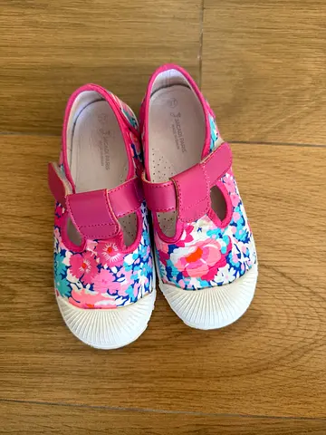 Jacadi kids shoes size 27