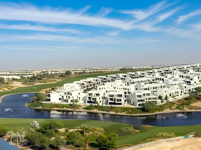 Contemporary Golf Living | Rented