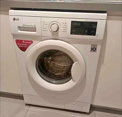 LG washing machine 7 kg same like a new condition