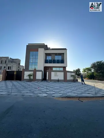 Corner Villa for Sale in Al Yasmeen – Prime Location Near Mosque & Park