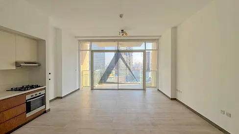 Bright & Elegant | Luxury Living | Massive Layout
