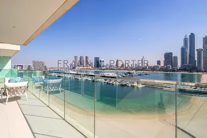 Lavish 3BR with Beach Access in Emaar Beachfront | Ideal for Mid- Term, Monthly & Weekley Stays | A
