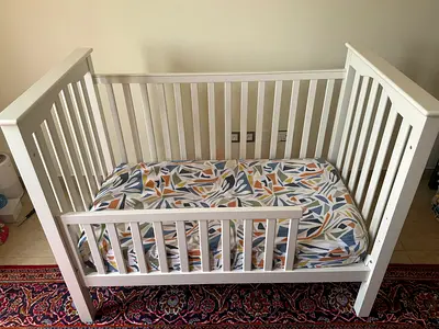 Pottery Barn Kendall Crib with toddler conversion kit