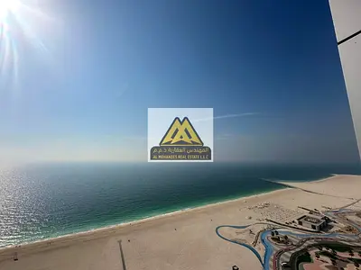 عش حياة الرفاهية أمام بحر عجمان - شقة غرفتين وصالة في دور عالٍ