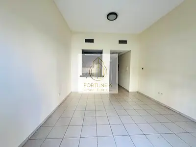 Ready to Move In| Peaceful Community| Huge Layout