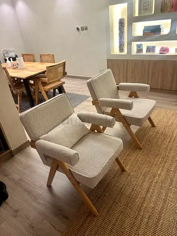 Accent arm chair