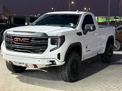 2024 GMC Sierra AT4 - GCC Specs -