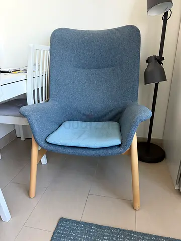 VEDBO high-back armchair Gunnared blue